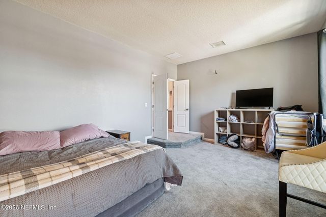 13687 DEVAN LEE Drive N, Jacksonville, FL 32226