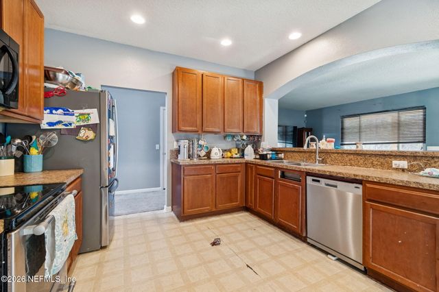 13687 DEVAN LEE Drive N, Jacksonville, FL 32226