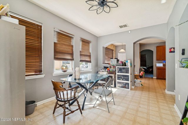 13687 DEVAN LEE Drive N, Jacksonville, FL 32226