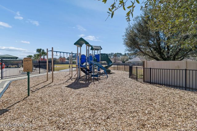 13687 DEVAN LEE Drive N, Jacksonville, FL 32226