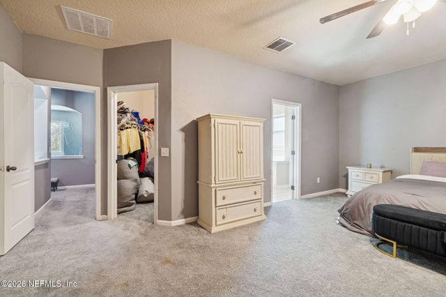 13687 DEVAN LEE Drive N, Jacksonville, FL 32226