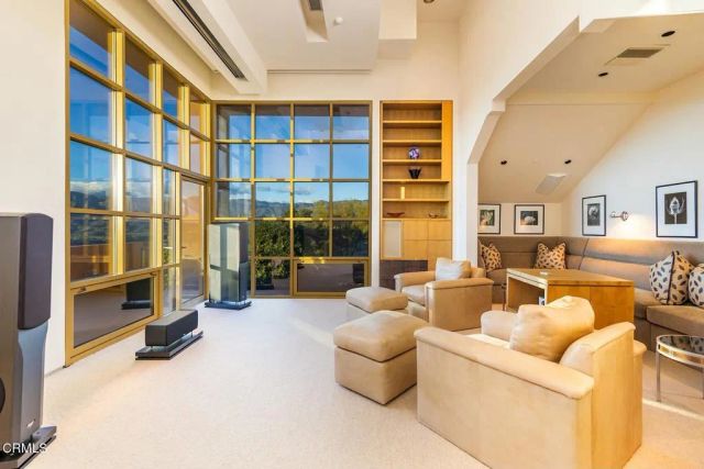 10945 Alto Court, Oak View, CA 93022