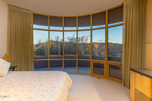 10945 Alto Court, Oak View, CA 93022