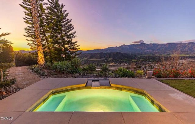 10945 Alto Court, Oak View, CA 93022