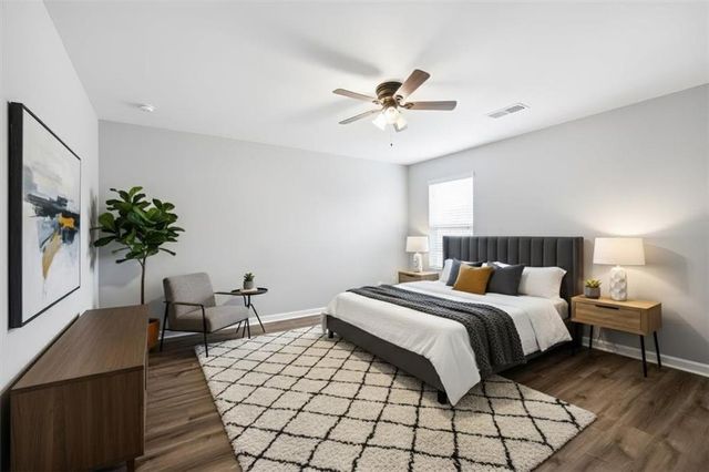 222 Loganview Drive, Loganville, GA 30052