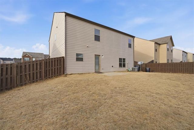 222 Loganview Drive, Loganville, GA 30052