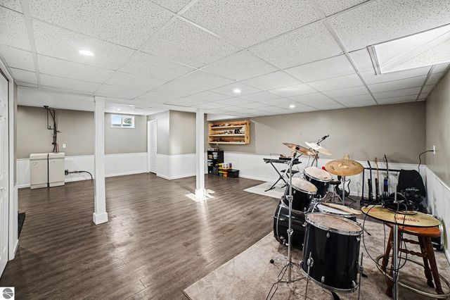 5165 Silverberry Drive, Mt Pleasant, MI 48858