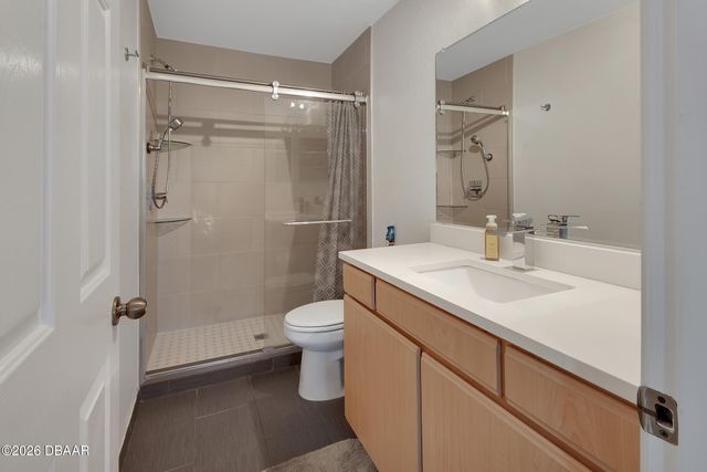 940 Village Trl Unit 8-206, Port Orange, FL 32127