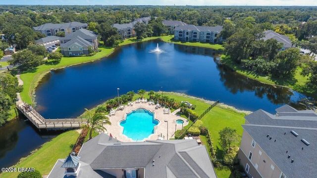 940 Village Trl Unit 8-206, Port Orange, FL 32127