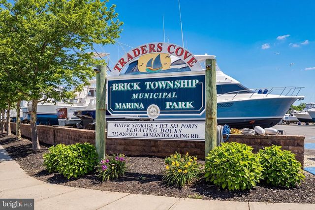 446 CAPE BRETON CT, Brick, NJ 08723