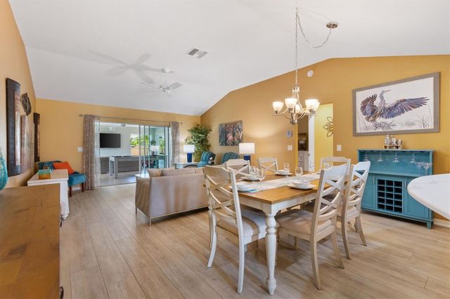 5738 CARLEY LOOP, The Villages, FL 32163