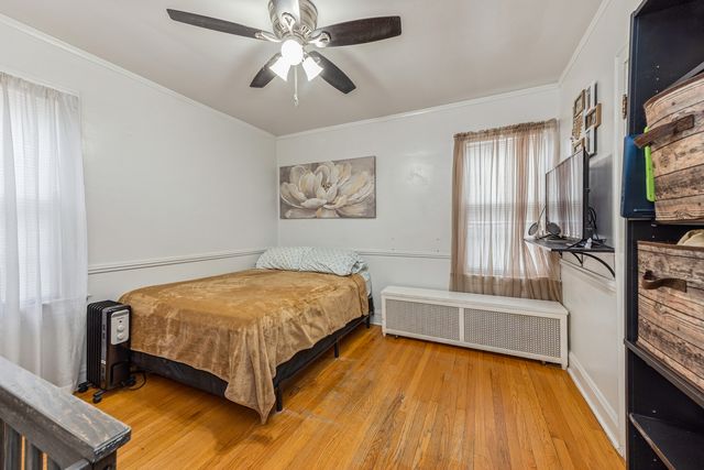 1647 Clinton Avenue, Berwyn, IL 60402