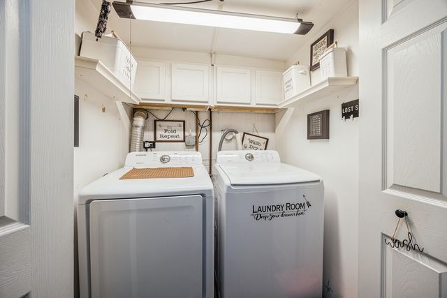 1647 Clinton Avenue, Berwyn, IL 60402