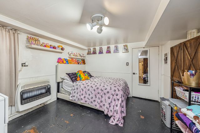 1647 Clinton Avenue, Berwyn, IL 60402