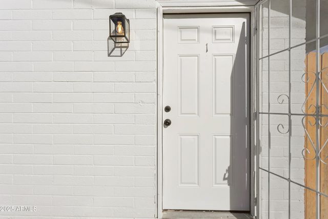 13017 N 20th Street, Phoenix, AZ 85022