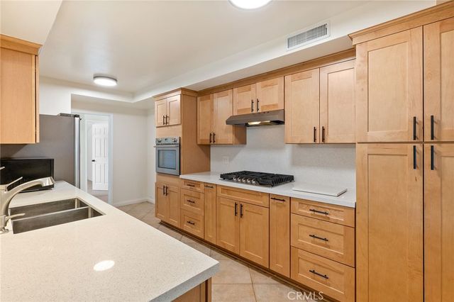 2167 Cinderella, Pomona, CA 91767
