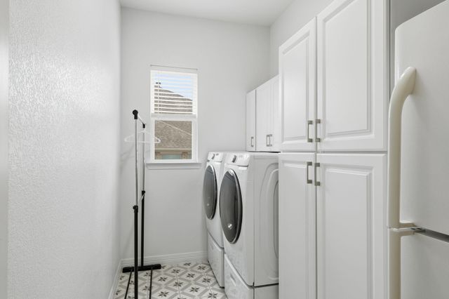 1209 Winding Way DR, Georgetown, TX 78628