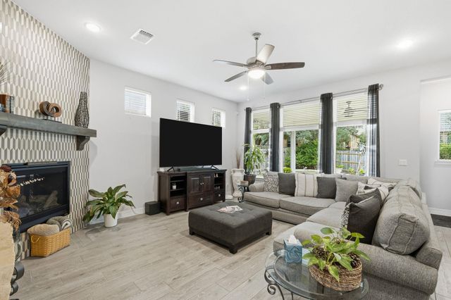 1209 Winding Way DR, Georgetown, TX 78628