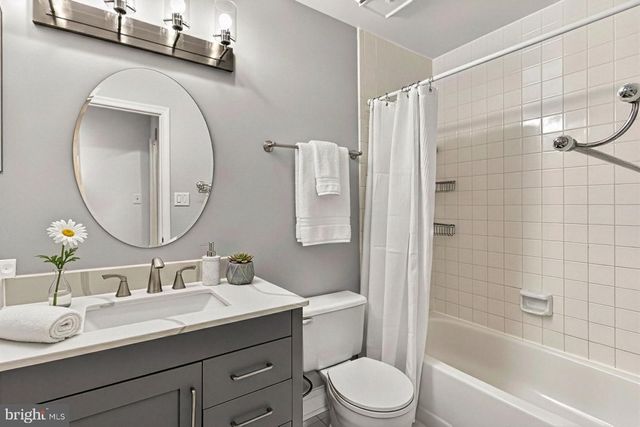 4213 SAINT JEROME DR, Annandale, VA 22003