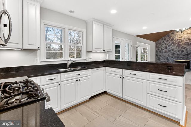 4213 SAINT JEROME DR, Annandale, VA 22003