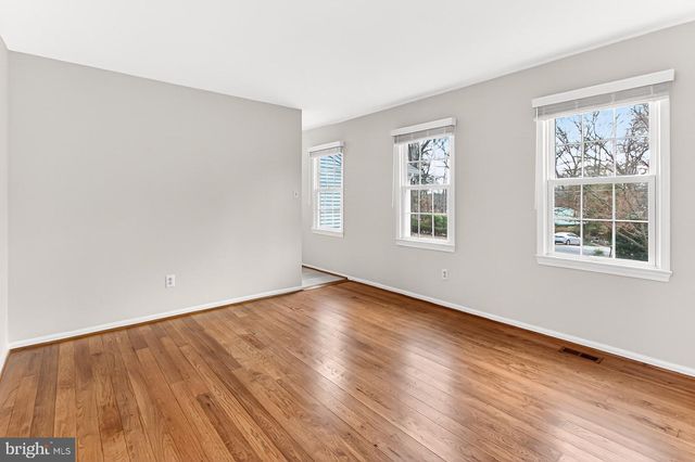 4213 SAINT JEROME DR, Annandale, VA 22003