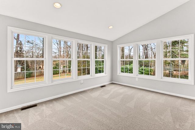 4213 SAINT JEROME DR, Annandale, VA 22003