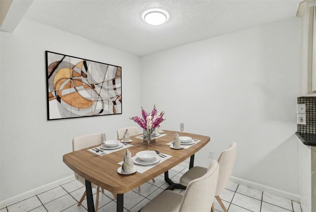 1527 Rutland Street 4, Houston, TX 77008