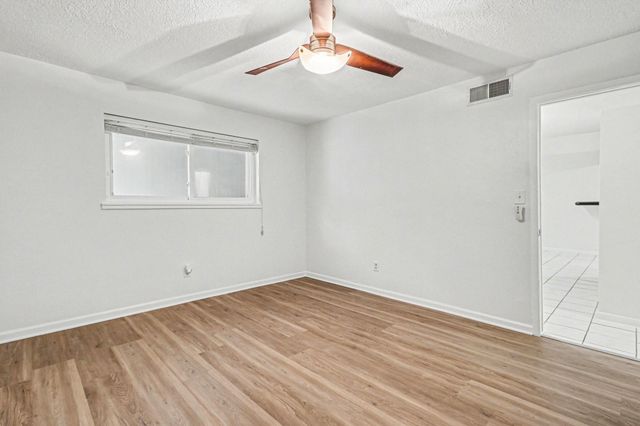 1527 Rutland Street 4, Houston, TX 77008