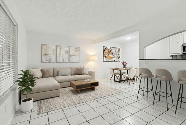 1527 Rutland Street 4, Houston, TX 77008