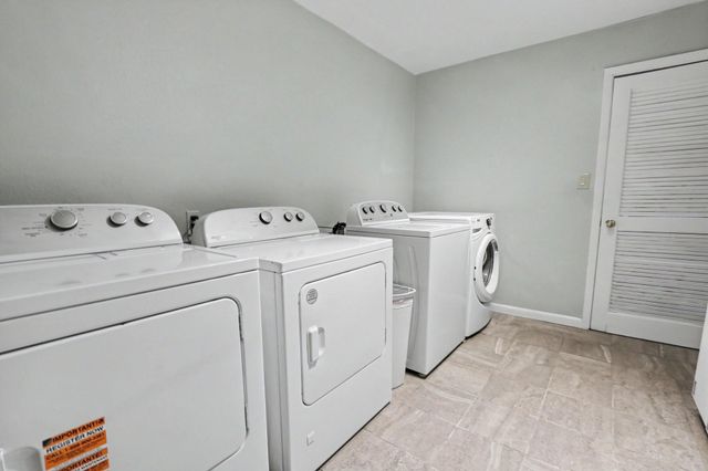 1527 Rutland Street 4, Houston, TX 77008