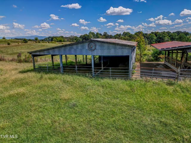 485 Pates Hill Road, Mosheim, TN 37818