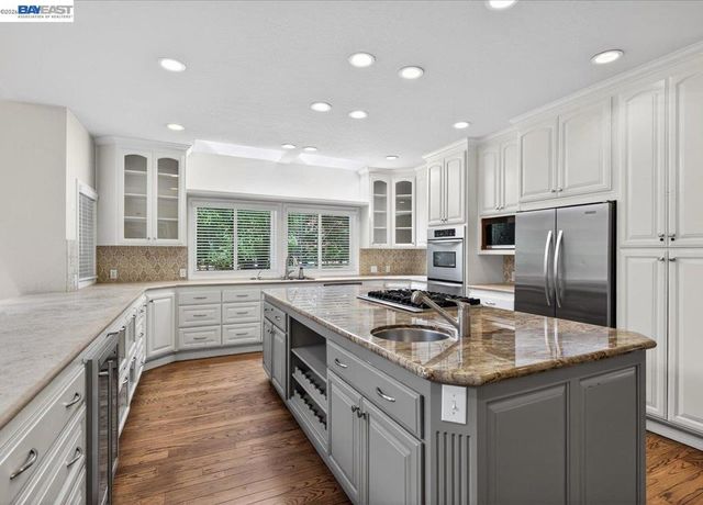 227 Kilkare Rd, Sunol, CA 94586