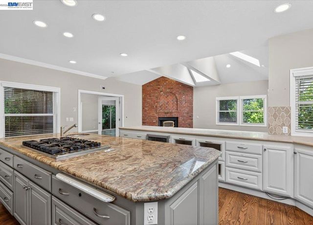 227 Kilkare Rd, Sunol, CA 94586