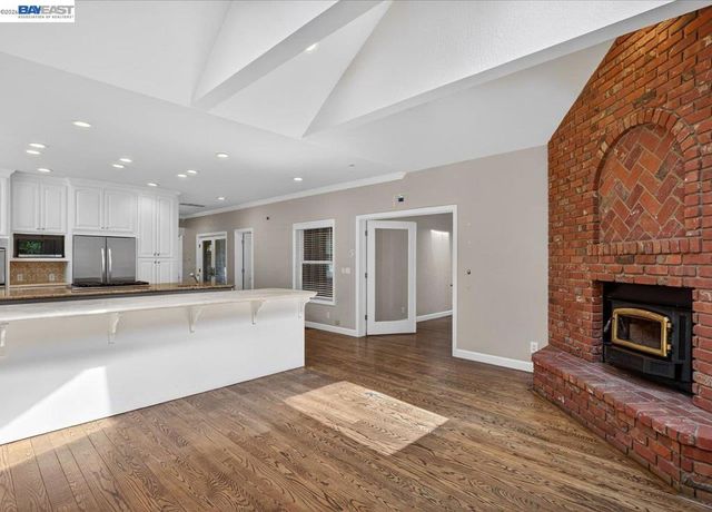 227 Kilkare Rd, Sunol, CA 94586