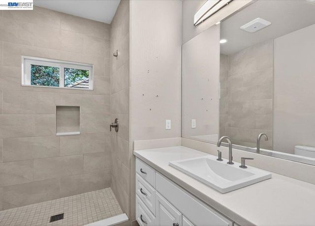 227 Kilkare Rd, Sunol, CA 94586