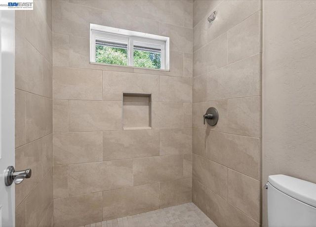 227 Kilkare Rd, Sunol, CA 94586