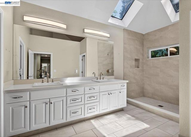 227 Kilkare Rd, Sunol, CA 94586