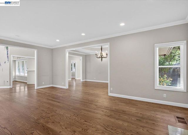 227 Kilkare Rd, Sunol, CA 94586