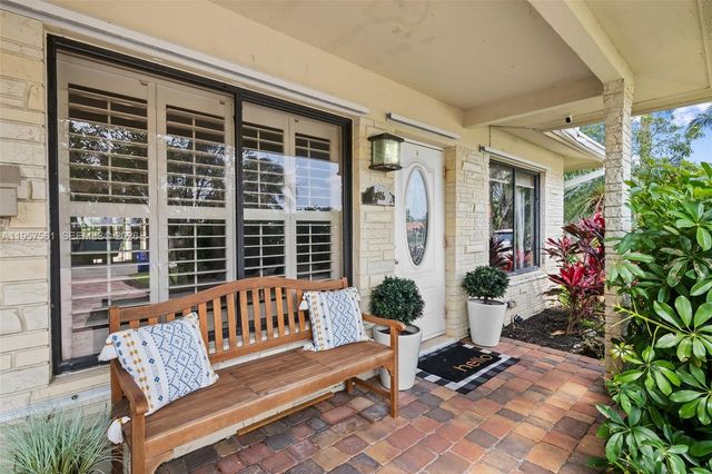 2395 SE 6th St, Pompano Beach, FL 33062