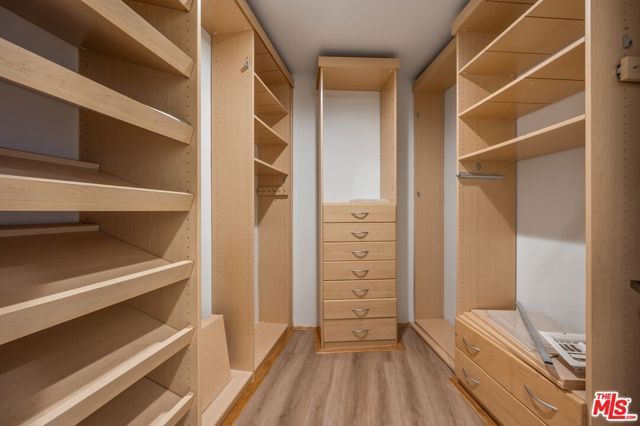 1708 Clear View Drive, Beverly Hills, CA 90210