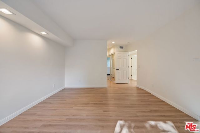 1708 Clear View Drive, Beverly Hills, CA 90210