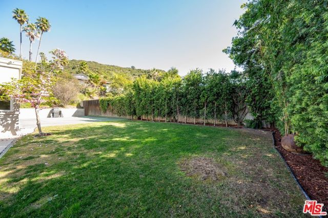 1708 Clear View Drive, Beverly Hills, CA 90210