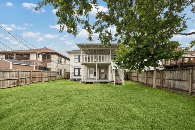 1632 Hawthorne Street 4, Houston, TX 77006