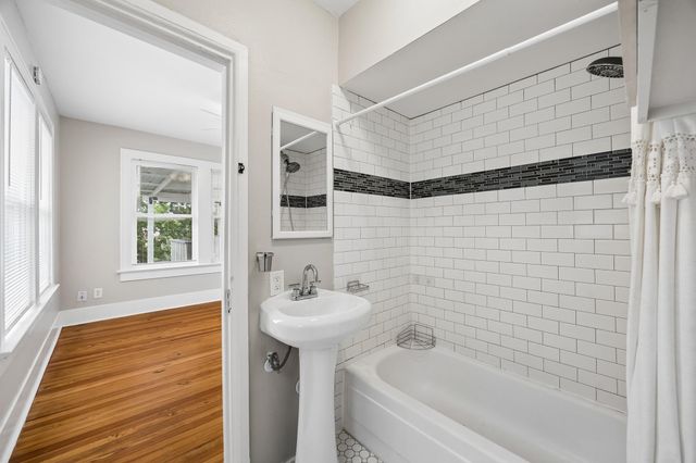 1632 Hawthorne Street 4, Houston, TX 77006