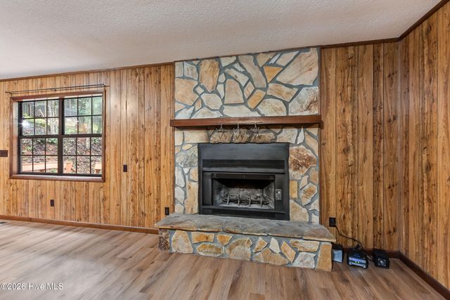 33 Hundred Acre Woods Drive, Murphy, NC 28906