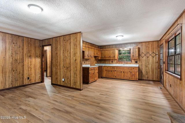 33 Hundred Acre Woods Drive, Murphy, NC 28906