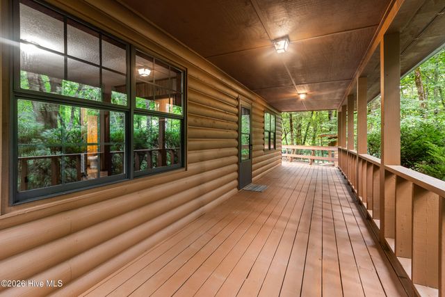 33 Hundred Acre Woods Drive, Murphy, NC 28906