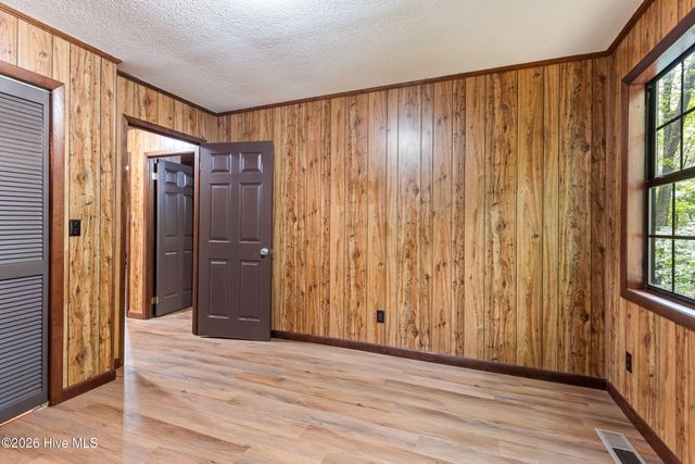 33 Hundred Acre Woods Drive, Murphy, NC 28906