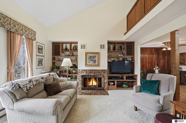 9440 W O Street, Lincoln, NE 68528