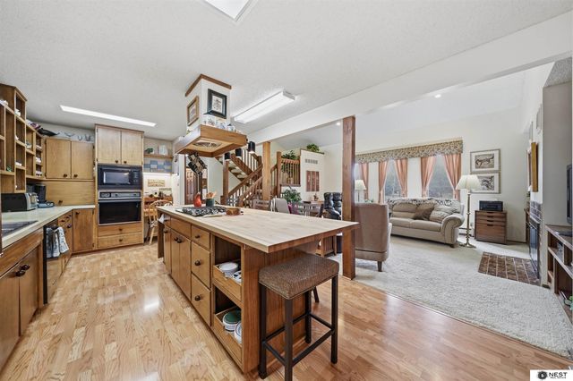 9440 W O Street, Lincoln, NE 68528